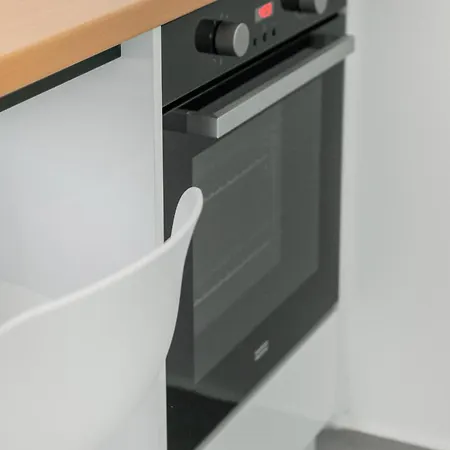 Irene Lägenhet Polikhronon