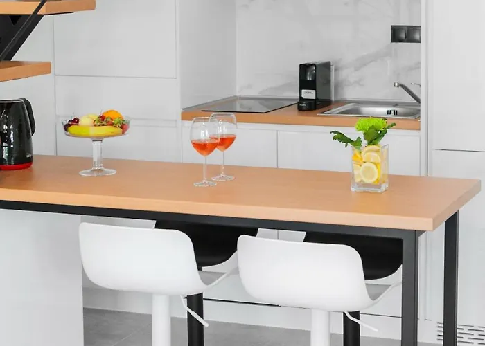 Irene Daire Polychrono