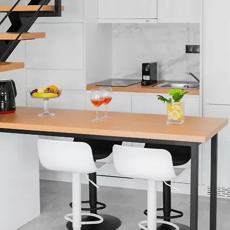 Irene Appartement Polychrono