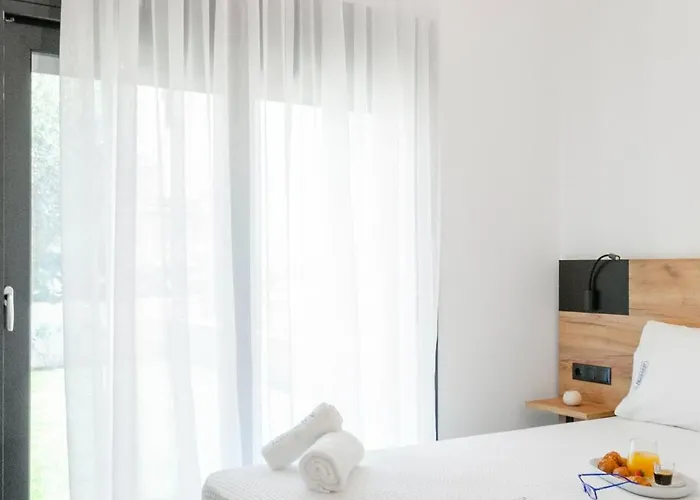 Irene Apartament Polychrono